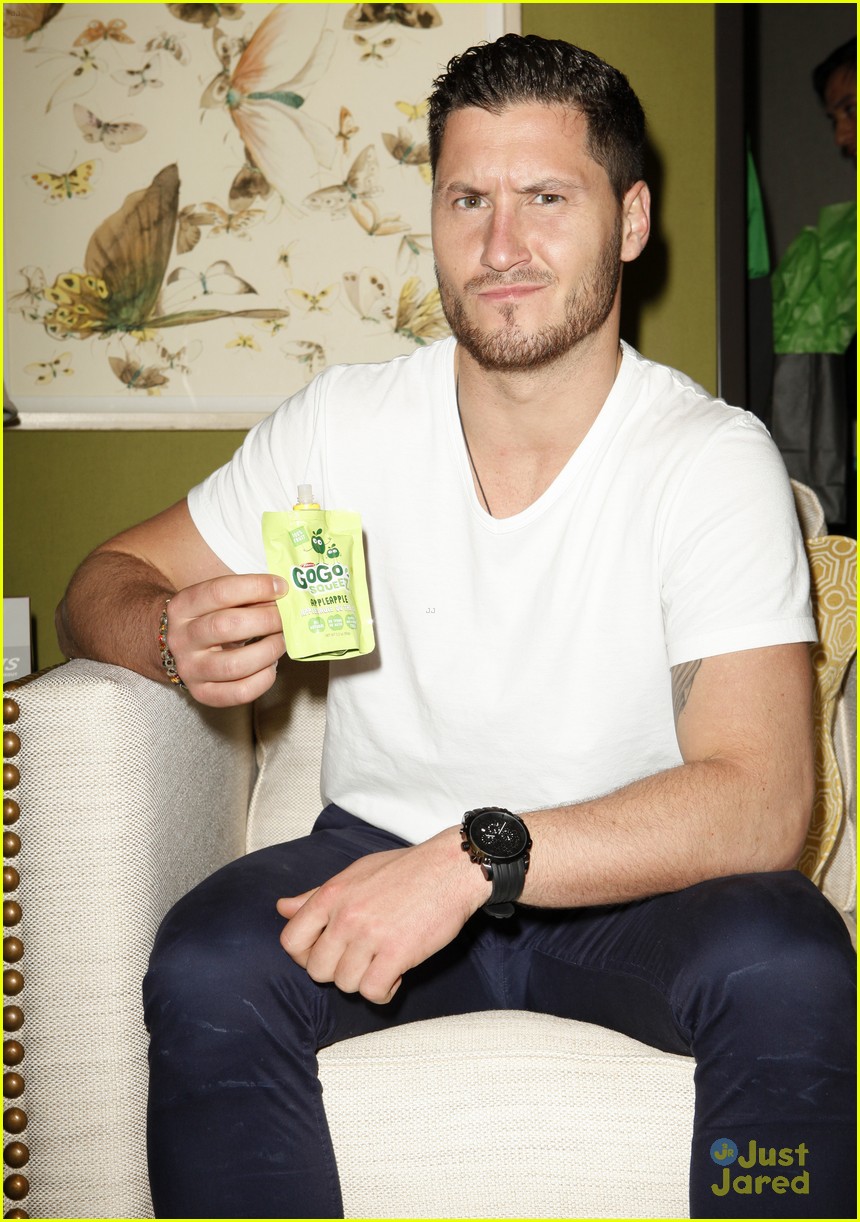 Zendaya: 'Dancing With The Stars' Gifting Suite | Photo 546154 - Photo