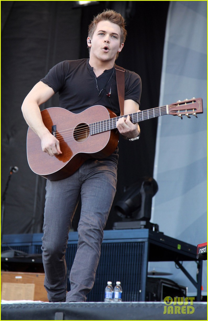 Full Sized Photo of hunter hayes acm concert experience 13 Hunter
