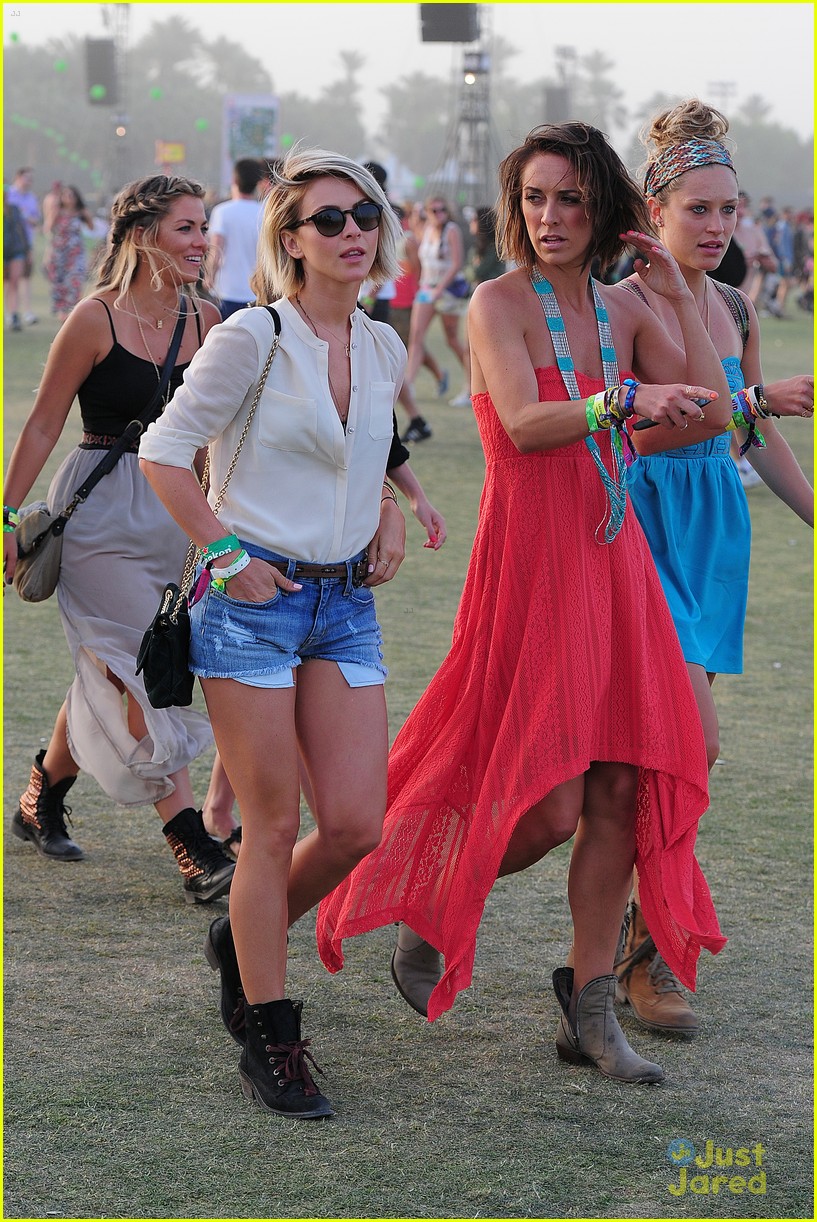 Julianne Hough: Last Day at Coachella | Photo 553024 - Photo Gallery