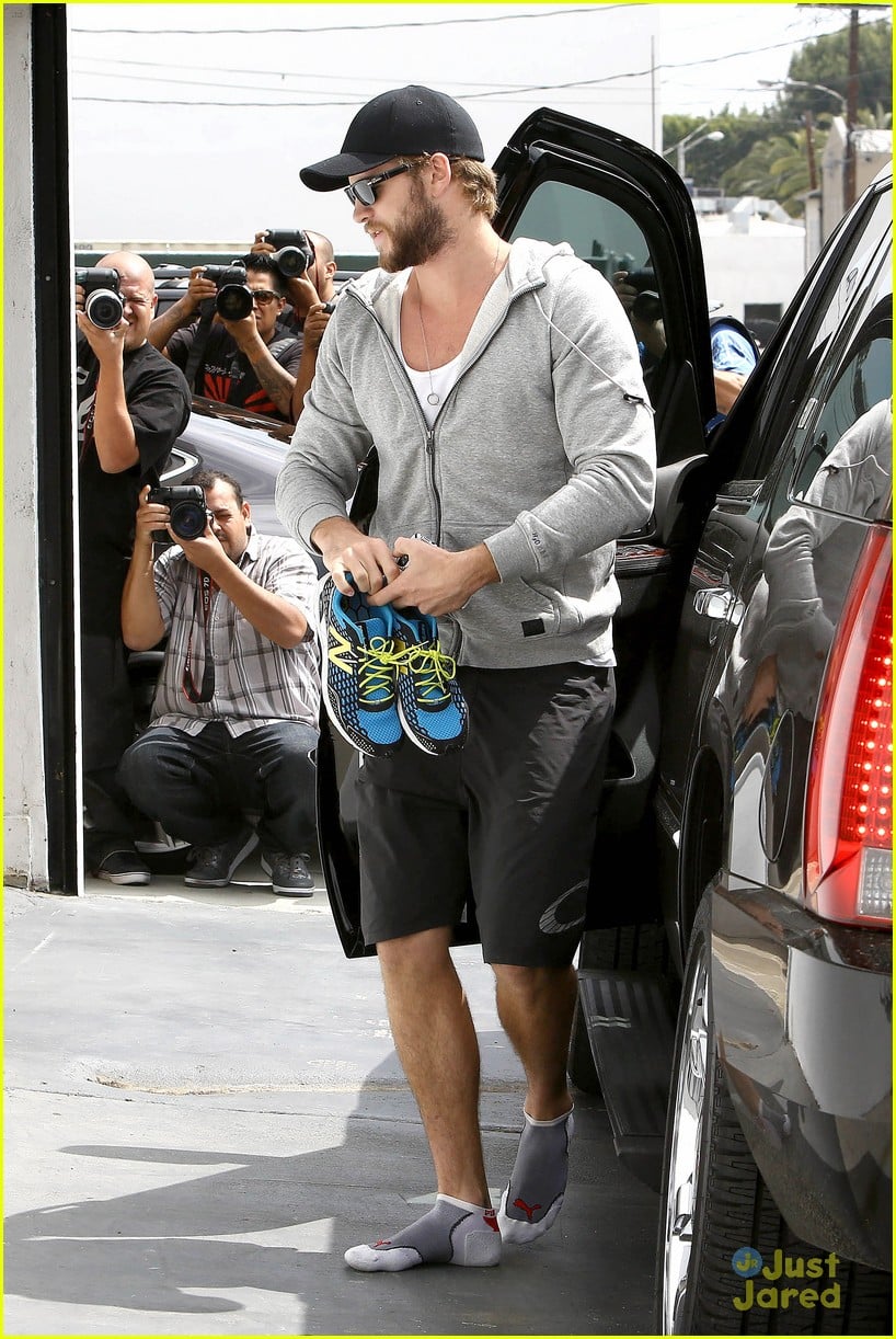 Liam Hemsworth: Gym Time | Photo 550112 - Photo Gallery | Just Jared Jr.