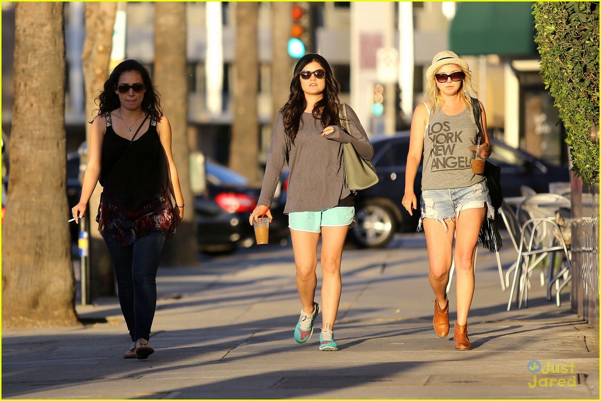 Full Sized Photo of lucy hale shopping friends 20 | Lucy Hale 'Crave's ...