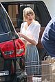 taylor swift grocery stop 05