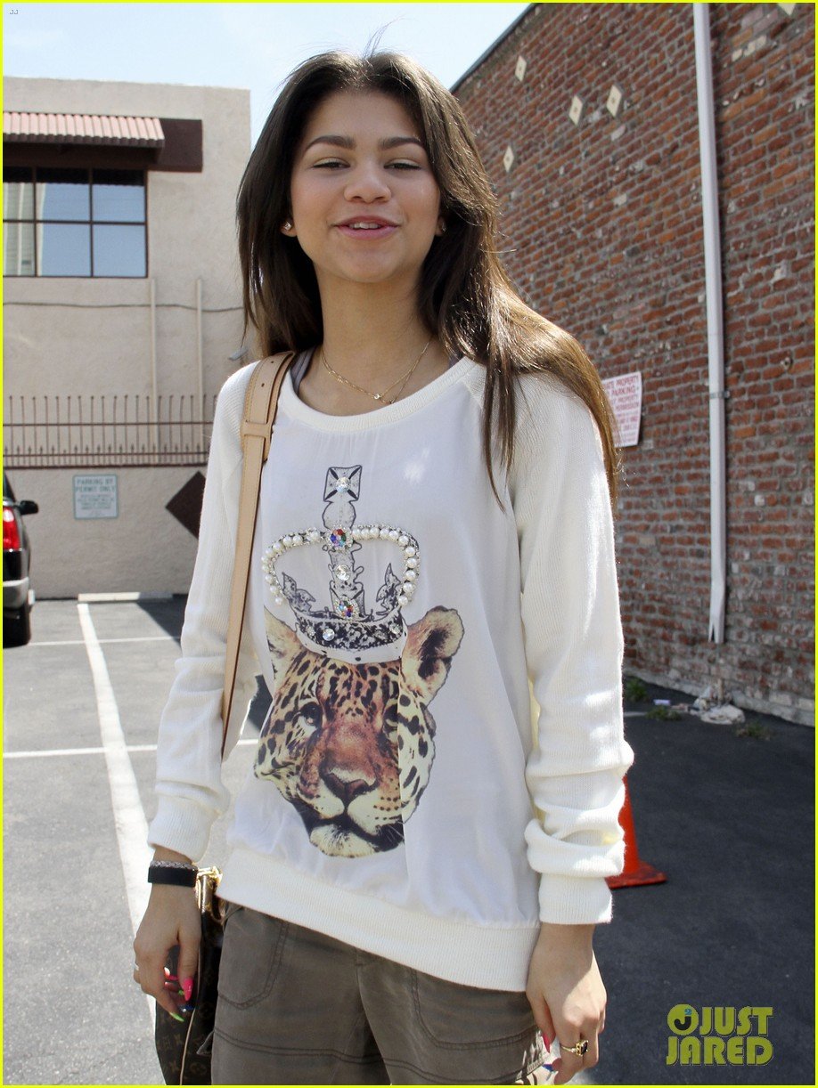 Zendaya: Saturday 'DWTS' Rehearsal | Photo 550577 - Photo Gallery