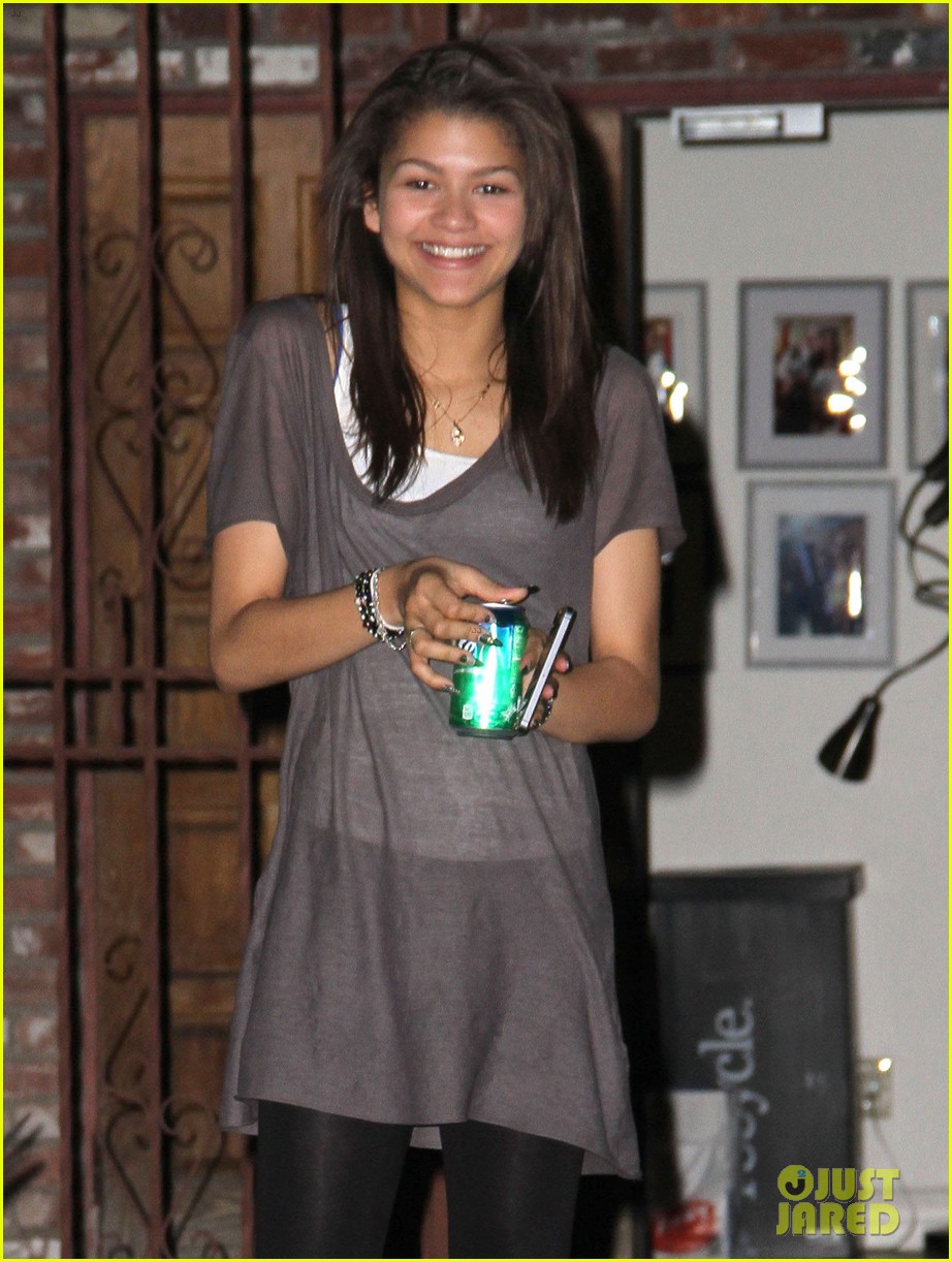 Zendaya: Late 'Dancing With the Stars' Rehearsal | Photo 553919 - Photo