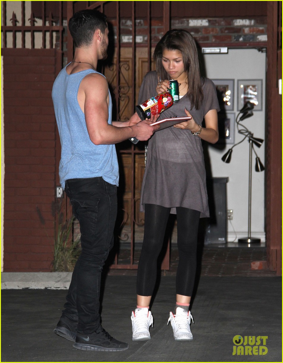 Zendaya: Late 'Dancing With the Stars' Rehearsal | Photo 553925 - Photo