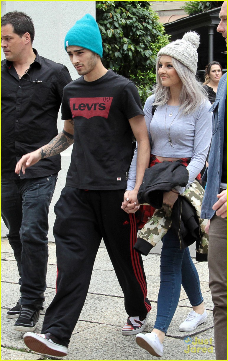 Zayn Malik And Perrie Edwards Hold Hands In Verona Italy Photo 562827 Photo Gallery Just 