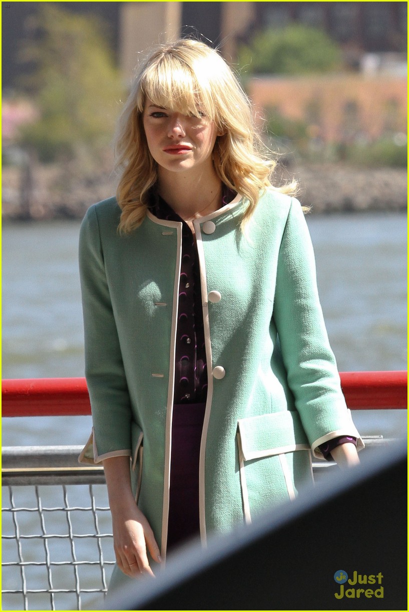 Emma Stone: Manhattan Bridge Filming For 'Spider-Man 2' | Photo 558700 ...