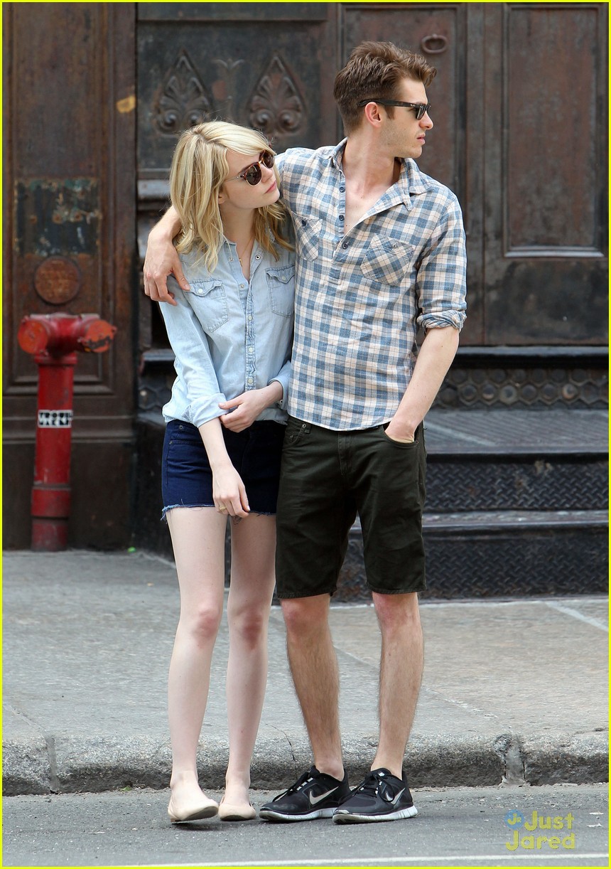 Emma Stone Andrew Garfield Lunch Lovers In Nyc Photo 565561 Andrew Garfield Emma Stone Pictures Just Jared Jr