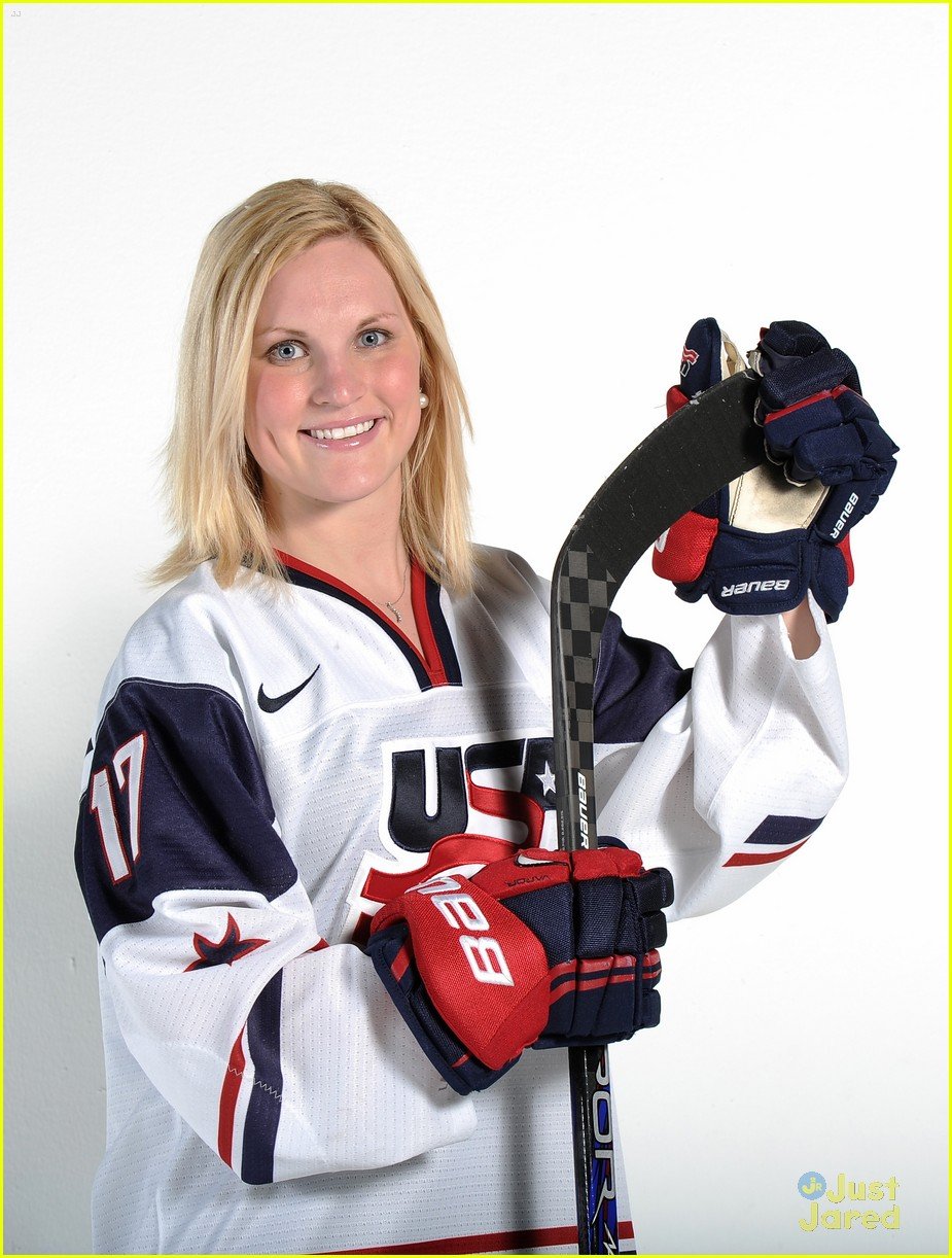 Monique & Jocelyne Lamoureux: USOC Portraits with Hilary Knight ...