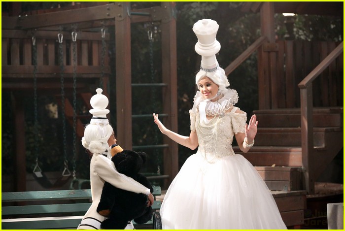 Debby Ryan: 'jessie' Has 'all The Knight Moves' 