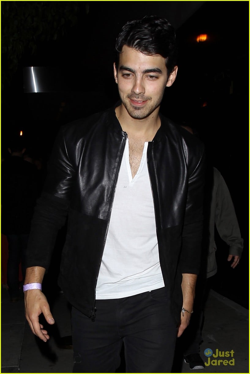 Joe Jonas: Bootsy Bellows Exit | Photo 559334 - Photo Gallery | Just ...