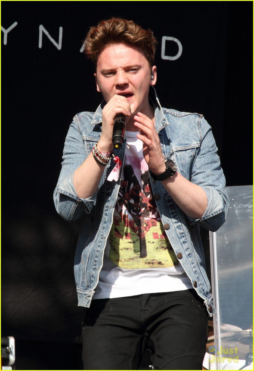 Conor Maynard: As One In the Park Performance | Photo 564734 - Photo ...