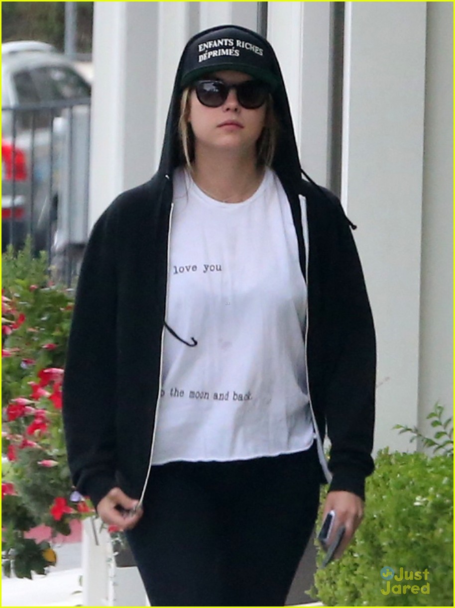 Ashley Benson: La Conversation Lunch | Photo 566625 - Photo Gallery