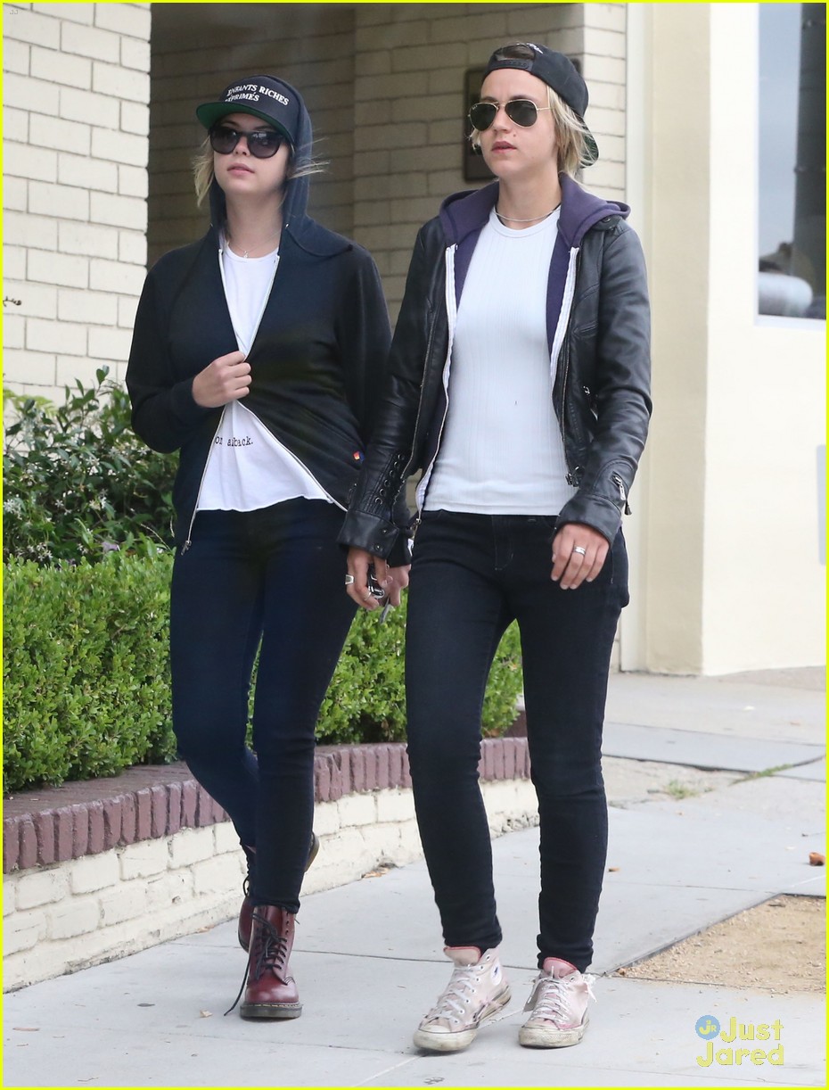 Ashley Benson: La Conversation Lunch | Photo 566633 - Photo Gallery