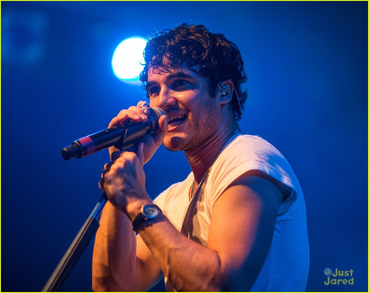 Darren Criss 'Listen Up' Concert Stop at House of Blues Photo 565607