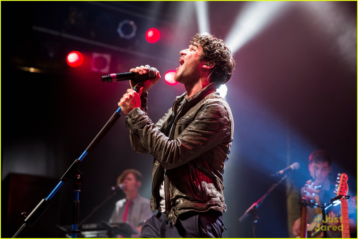Darren Criss 'Listen Up' Concert Stop at House of Blues Photo 565631