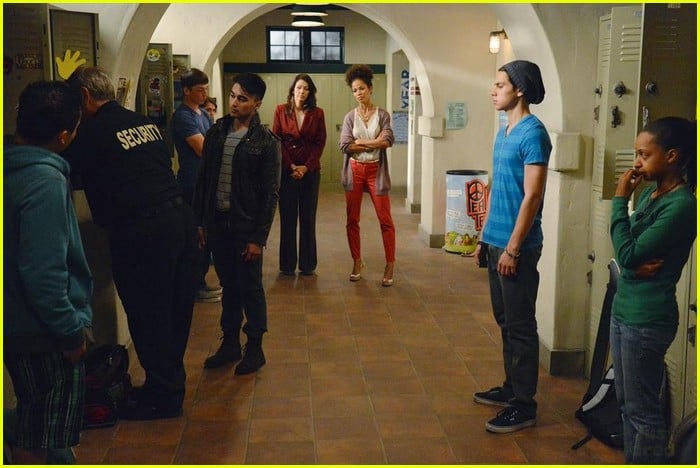 Jake T. Austin: Fight on 'The Fosters' | Photo 567362 - Photo Gallery ...