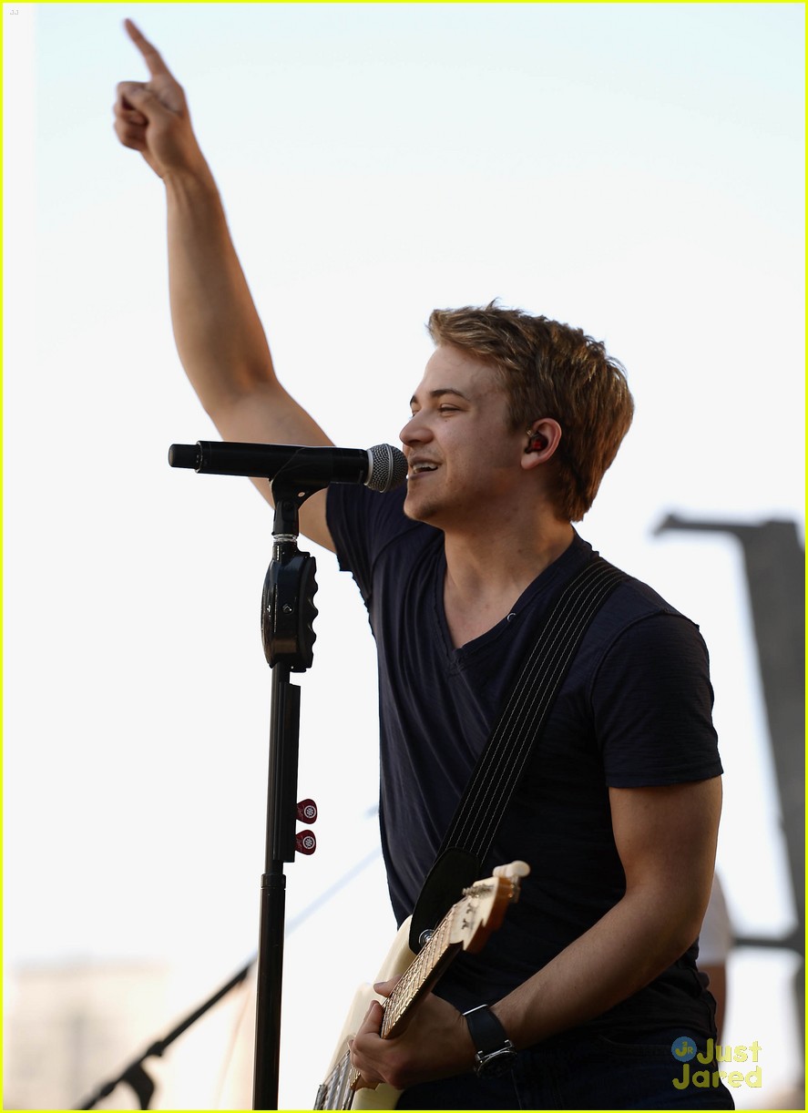 Full Sized Photo of hunter hayes crazy tour dates 03 Hunter Hayes