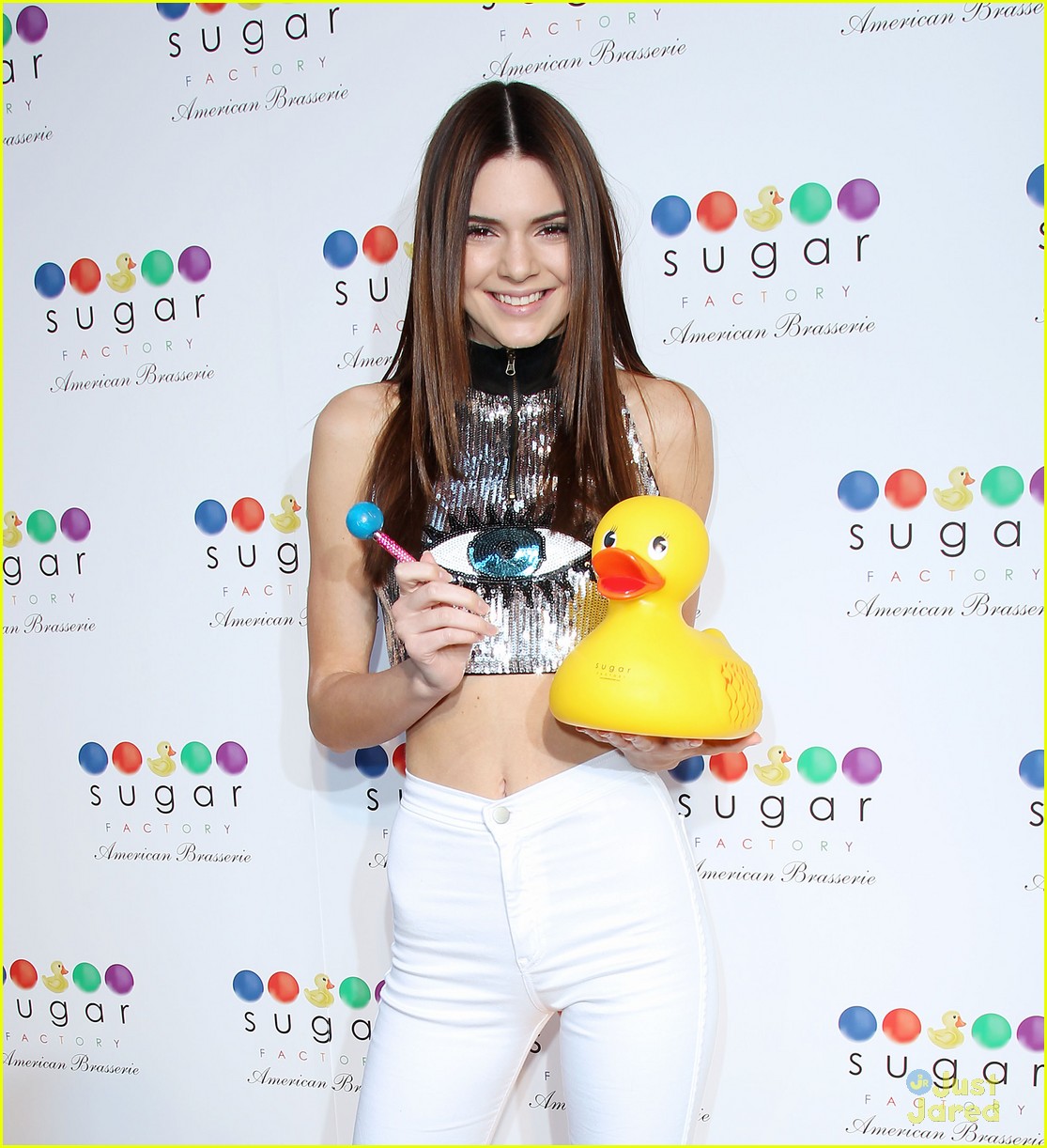 Kendall Jenner: Sugar Factory Grand Opening Party | Photo 570924 ...