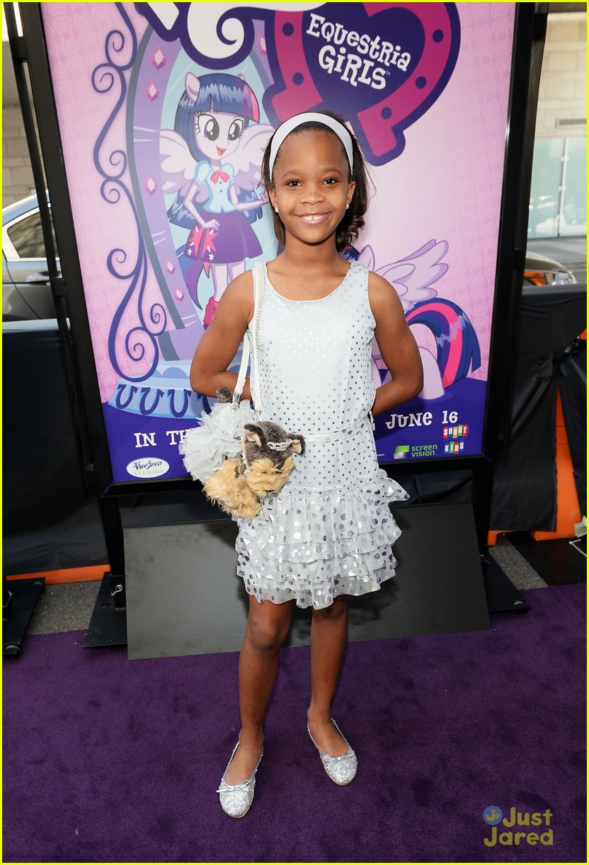 Rowan Blanchard & Quvenzhane Wallis 'My Little Pony' Pair Photo