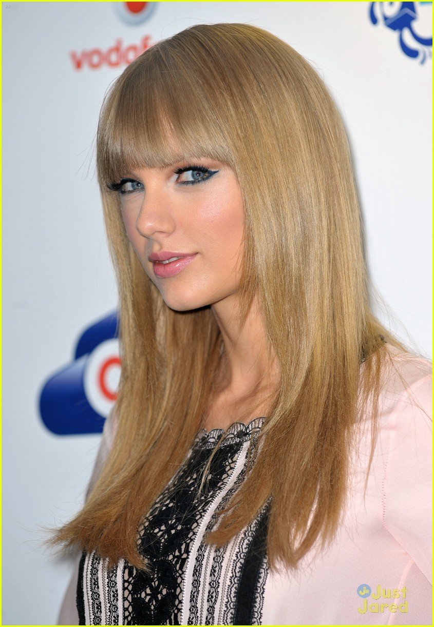 Taylor Swift: Capital FM Summertime Ball 2013 | Photo 567633 - Photo ...