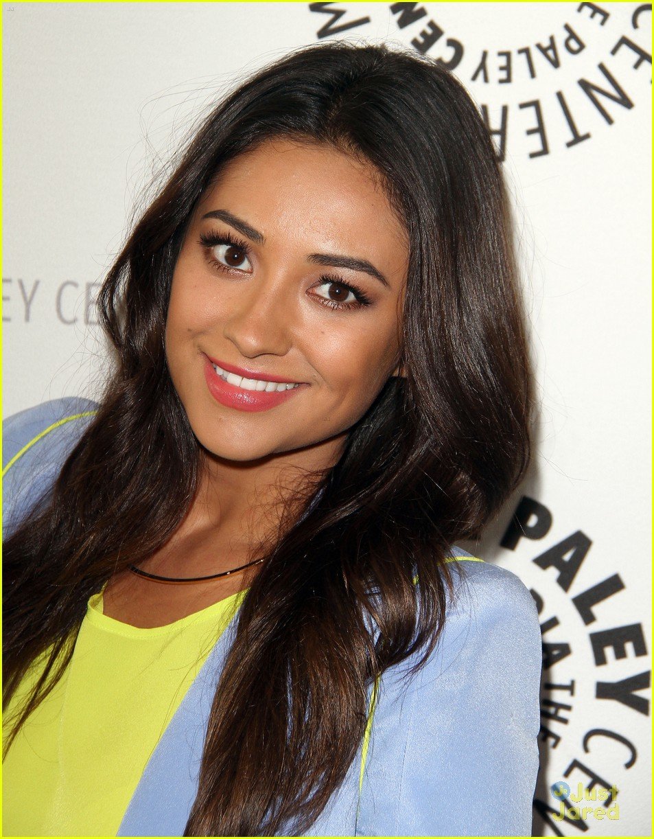 Full Sized Photo of troian bellisario shay mitchell pll paley ctr 19 ...