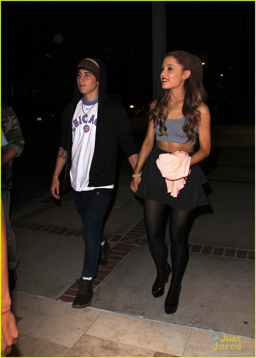 Ariana Grande And Jai Brooks Hold Hands In Hollywood Photo 577721 Photo Gallery Just Jared Jr