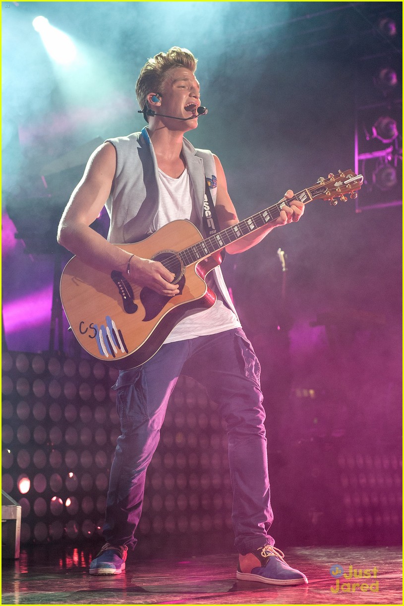 Cody Simpson Fox & Friends Concert Pics! Photo 578588 Photo