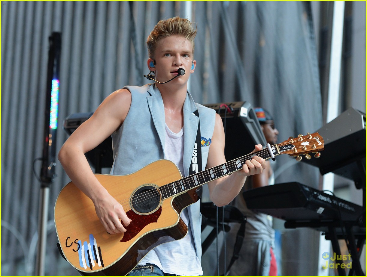 Cody Simpson Fox & Friends Concert Pics! Photo 578601 Photo