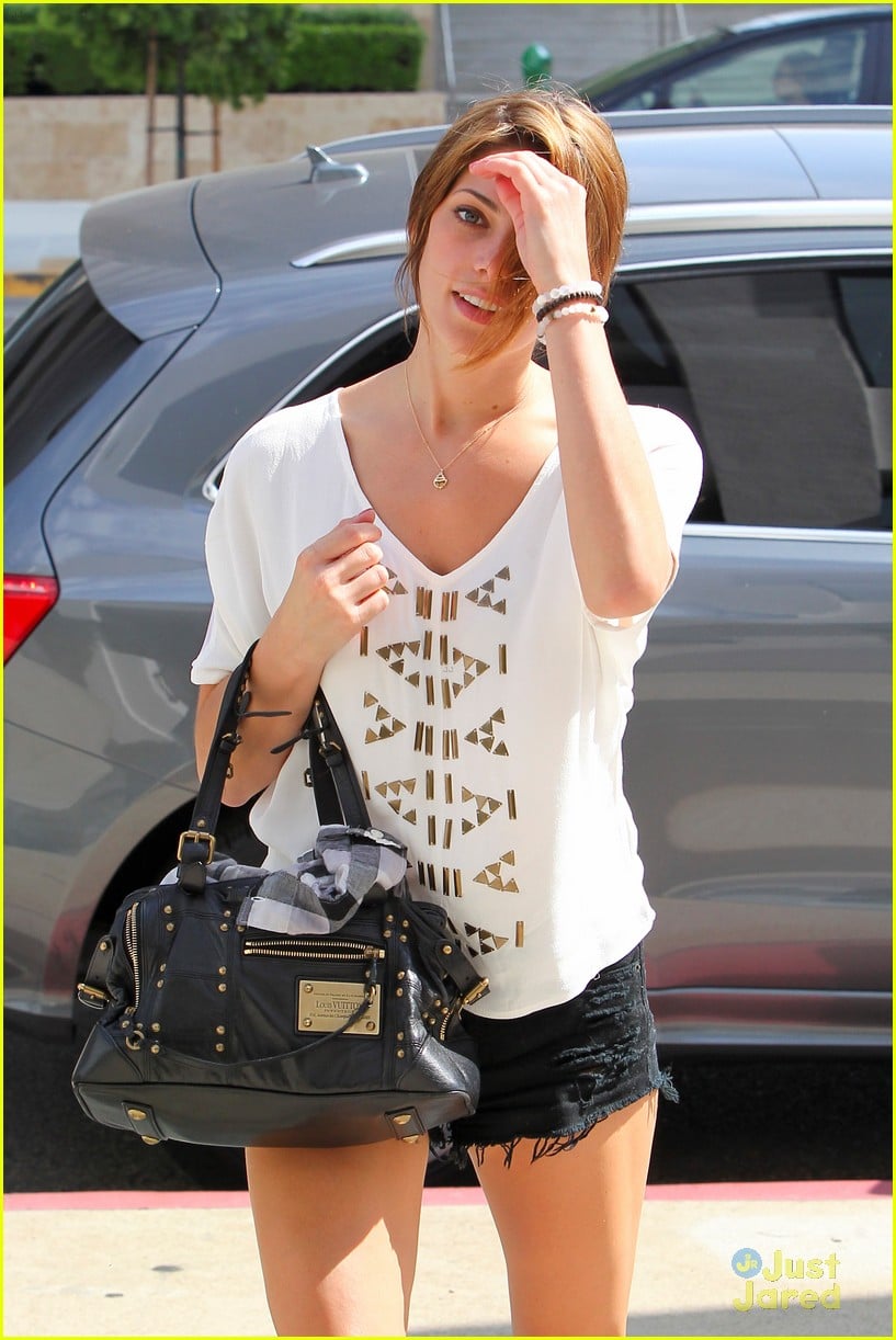 Ashley Greene: Business Meeting Arrival | Photo 581855 - Photo Gallery ...