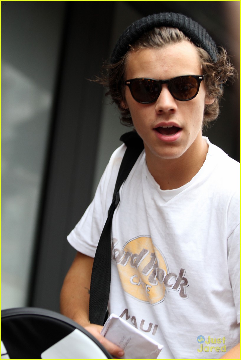 Harry Styles NYC Tennis Player! Photo 574224 Photo Gallery Just