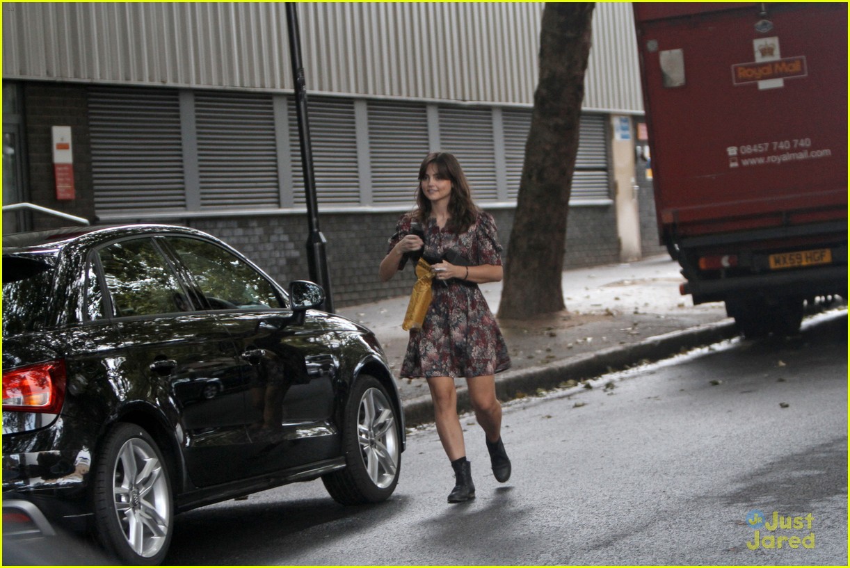 JennaLouise Coleman Post Office Run Photo 574114 Photo Gallery