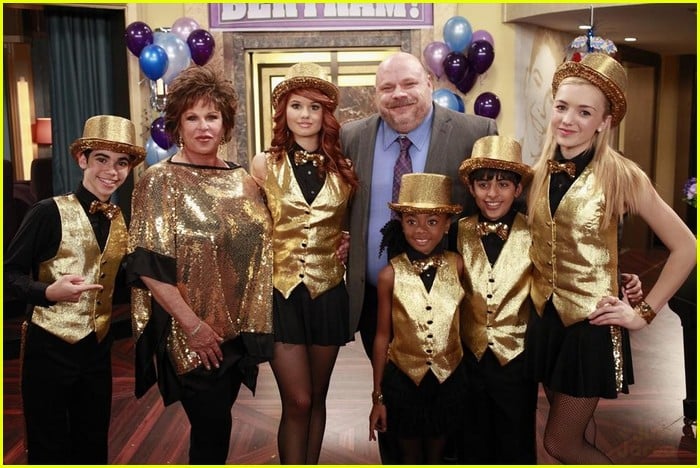It&rsquo;s Bertram&rsquo;s Birthday on &lsquo;Jessie&rsquo;! | Photo 576394 - Photo Gallery
