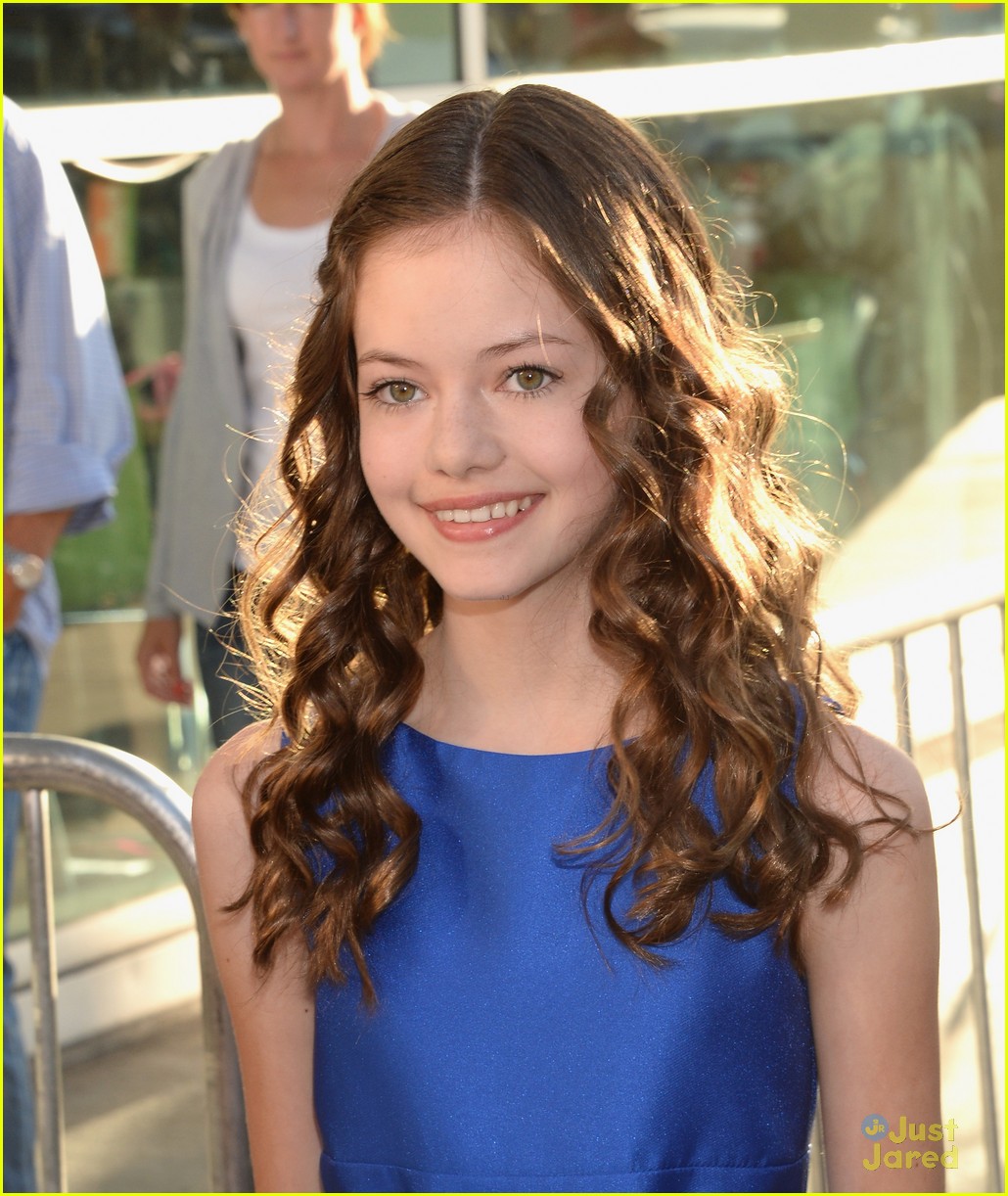 Mackenzie Foy Joins 'Interstellar'; Premieres 'The Conjuring' | Photo ...