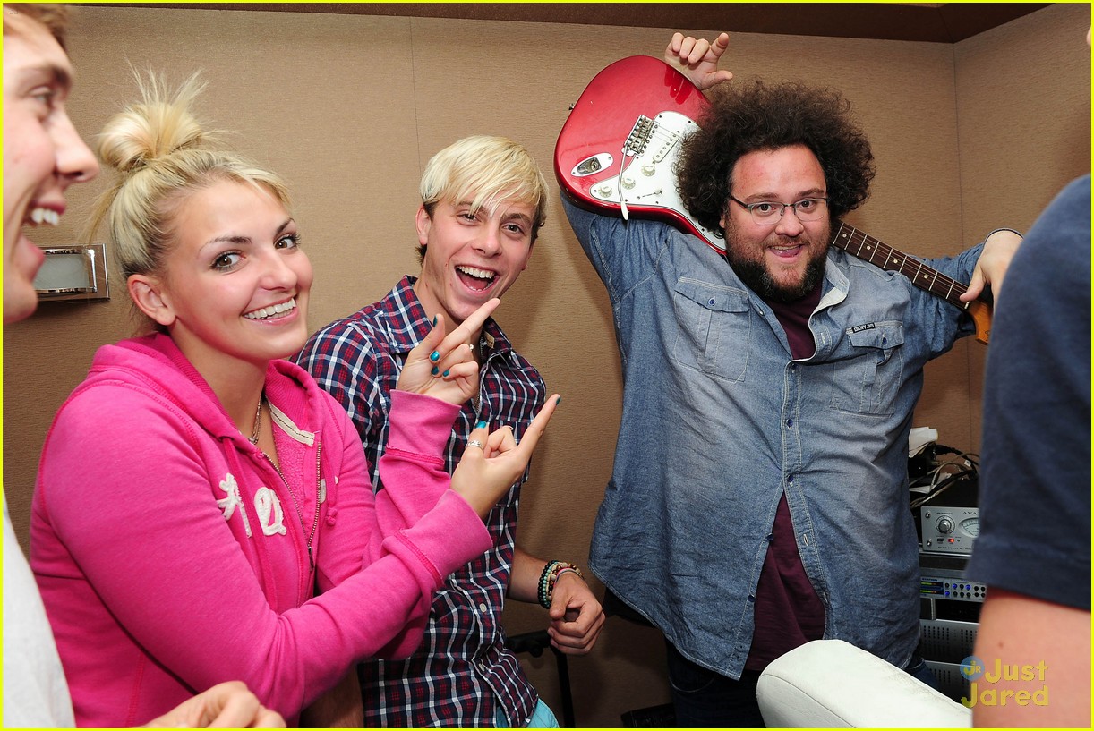 Full Sized Photo of r5 recording studio pics 13 R5 Hits The Recording