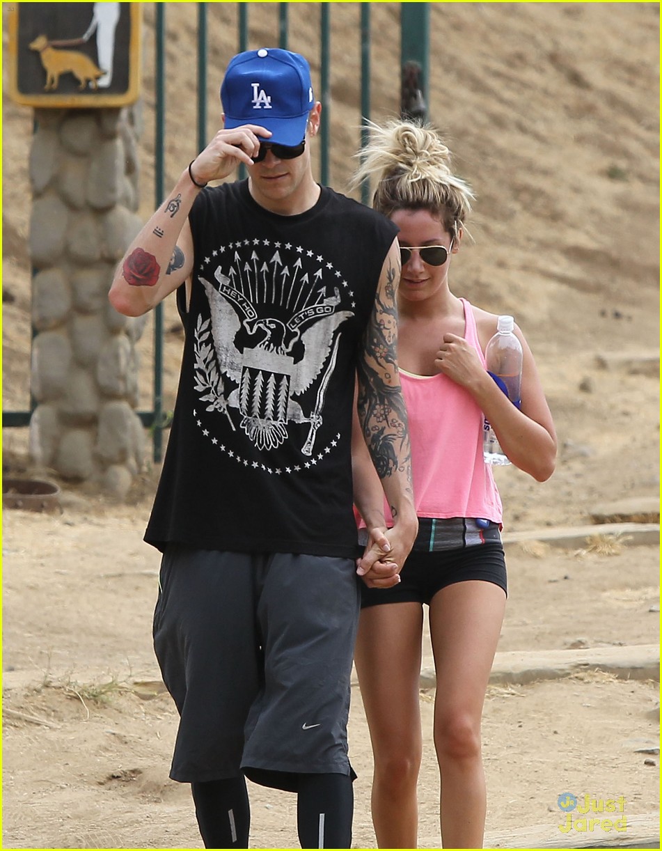 Ashley Tisdale & Christopher French: Runyon Canyon Couple | Photo