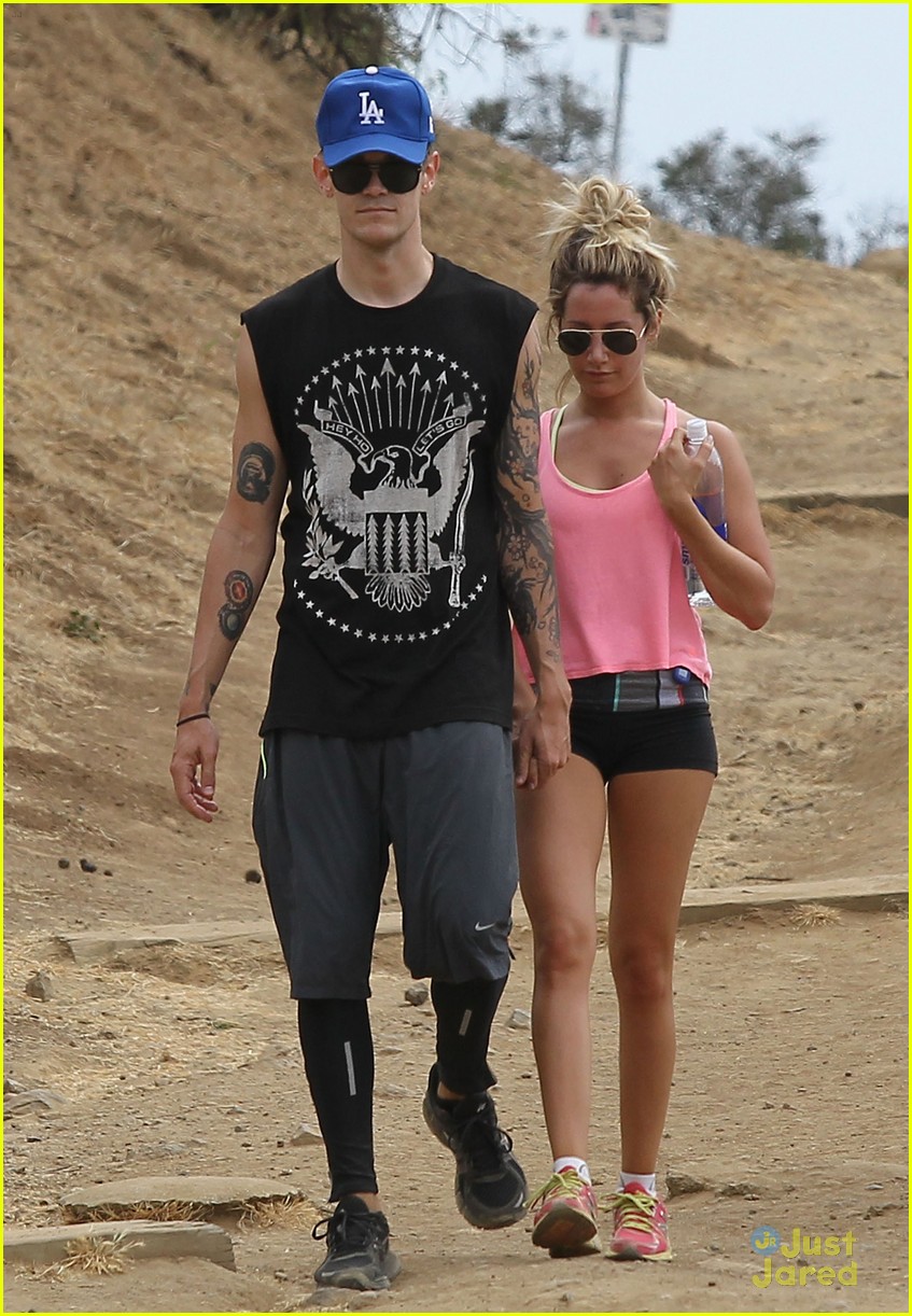 Ashley Tisdale & Christopher French: Runyon Canyon Couple | Photo