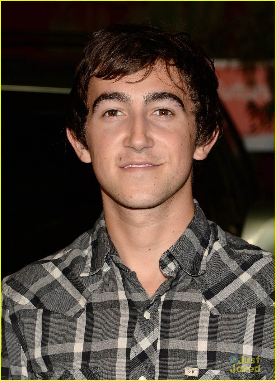 Vincent Martella: Phineas & Ferb Star Wars Episode Coming! | Photo ...