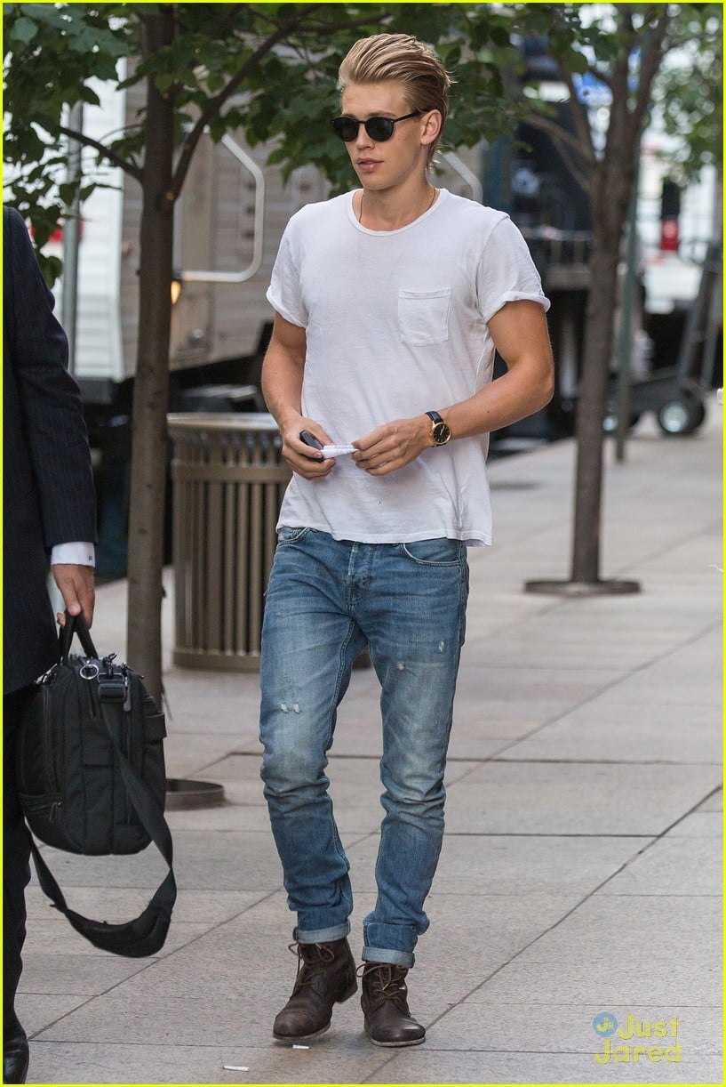 Austin Butler: Chris Wood Joins 'Carrie Diaries' | Photo 588629 - Photo ...