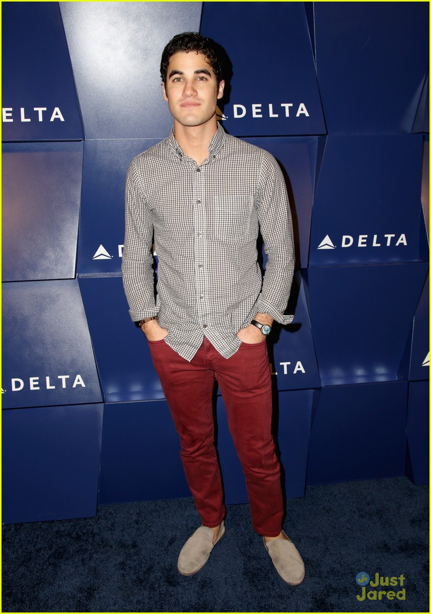 Chord Overstreet & Darren Criss: Delta Party with John Stamos! | Photo ...