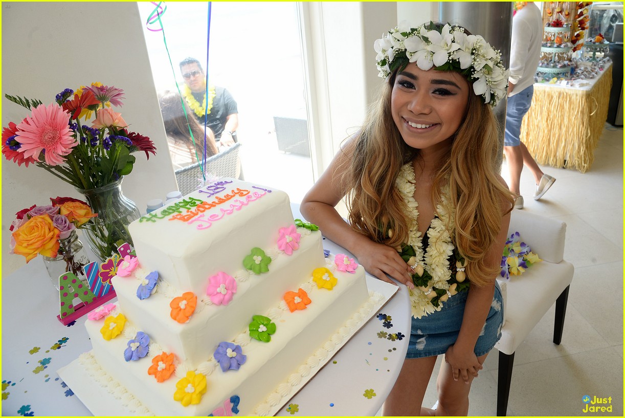 Jessica Sanchez: Birthday at the Beach! | Photo 584380 - Photo Gallery