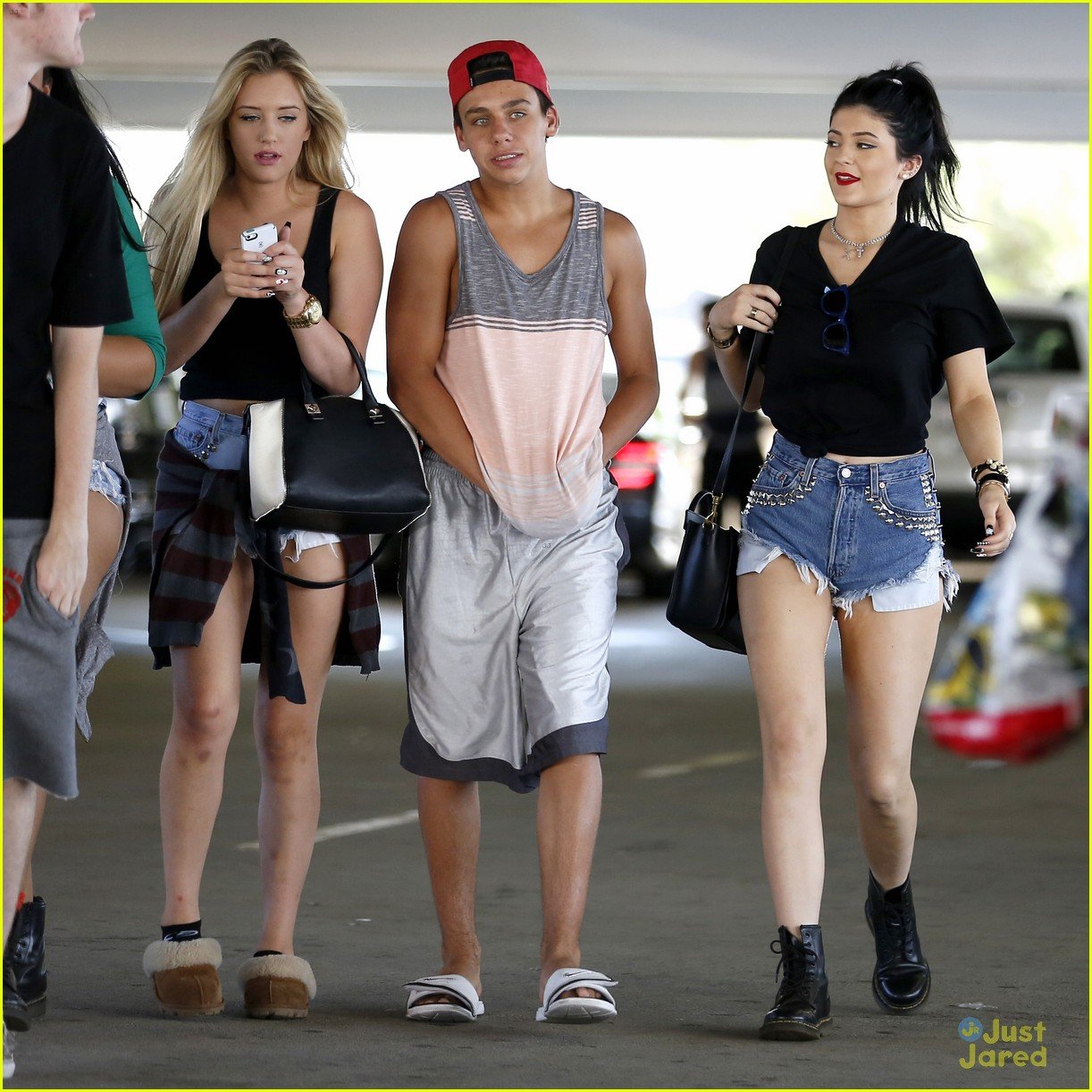 Kylie Jenner Hits the Mall After Sweet 16 Party: Photo 589989