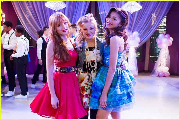 olivia holt shake up guest 01