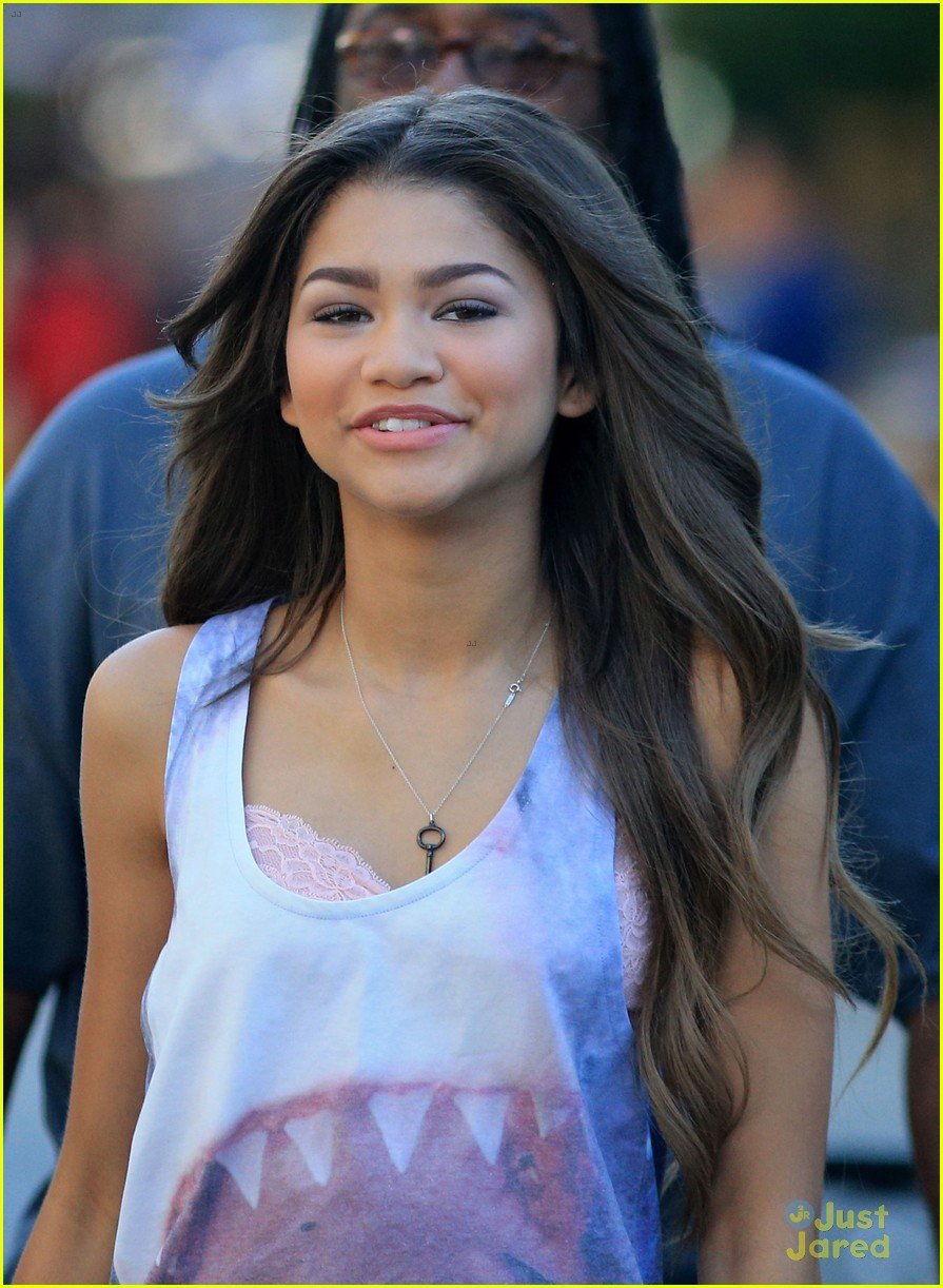 Zendaya: I've Seen 'This is the End' Three Times! | Photo 584582 ...