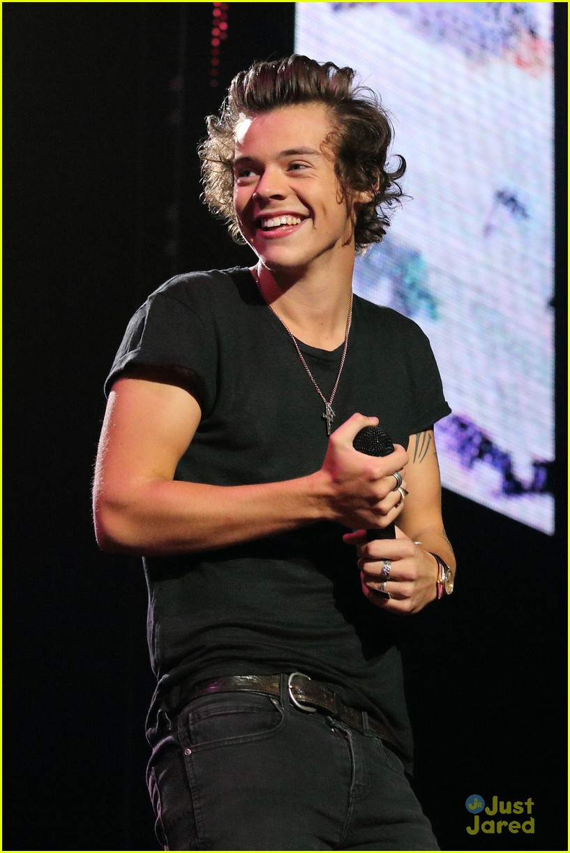 One Direction: Australia Concert Pics! | Photo 601019 - Photo Gallery ...