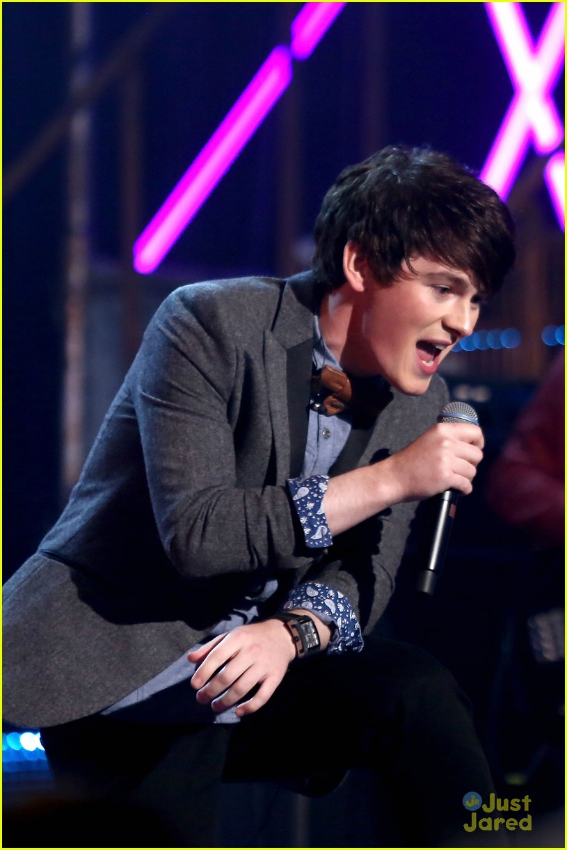 Full Sized Photo of brad kavanagh window fruit shoot awards 08 Brad