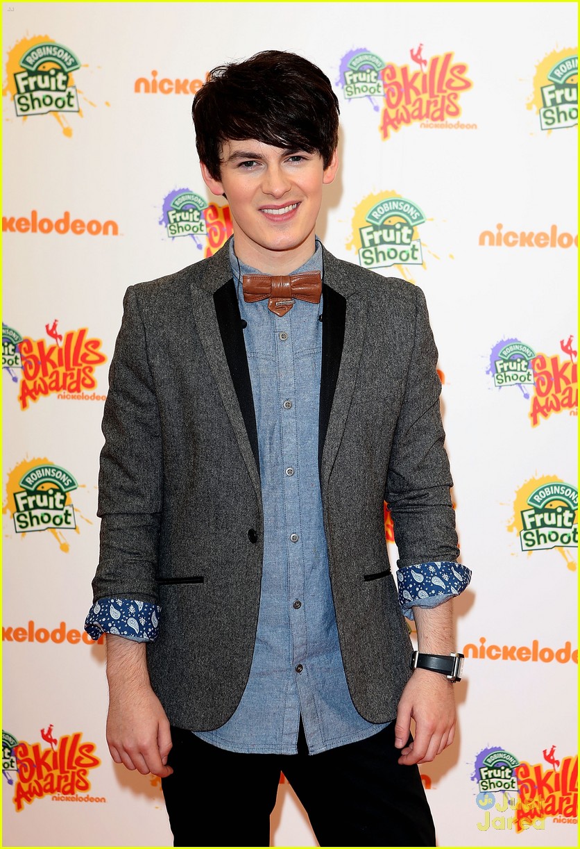 Full Sized Photo of brad kavanagh window fruit shoot awards 13 Brad