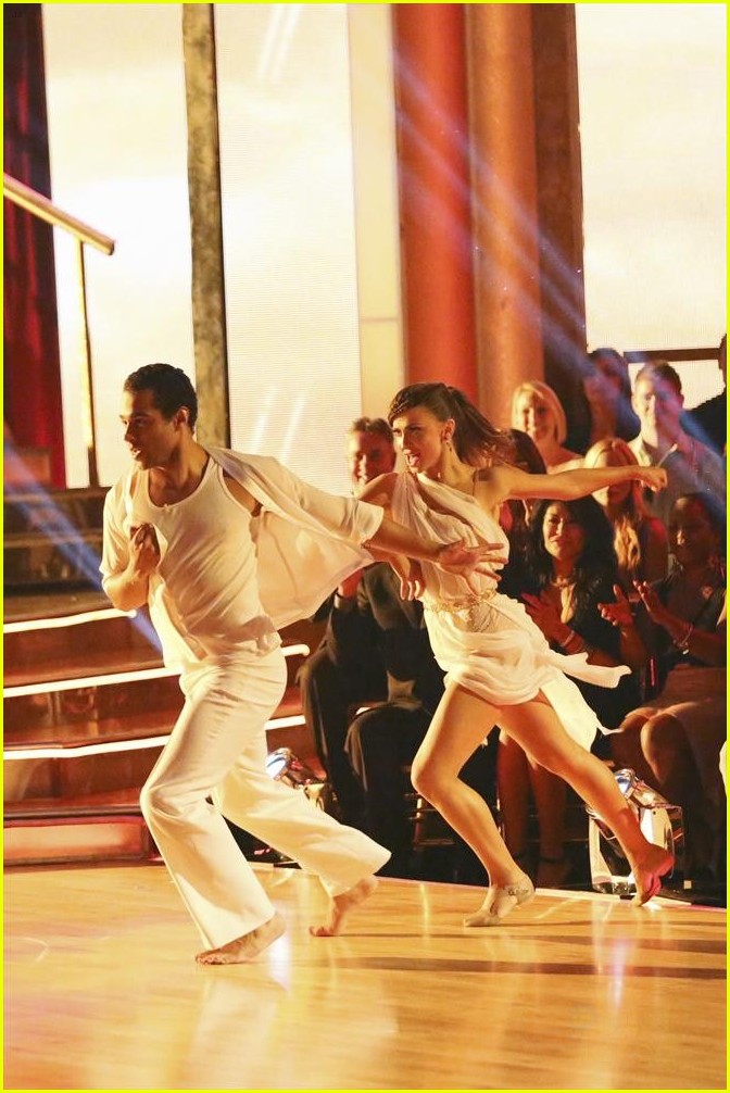 Corbin Bleu & Karina Smirnoff Contemporary Dance on 'DWTS' Watch Now