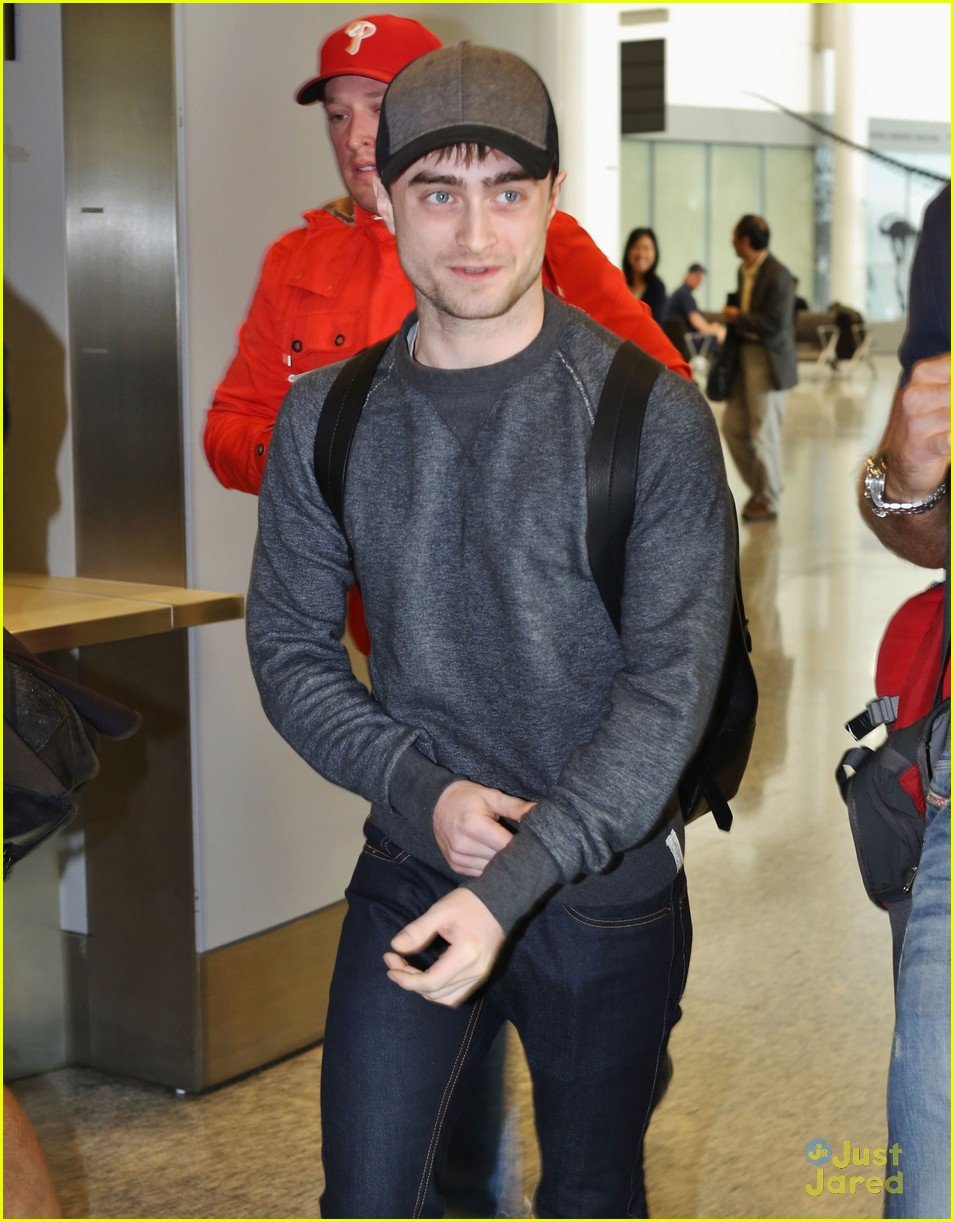 Full Sized Photo of daniel radcliffe jeremy irvine tiff arrivals 01 ...