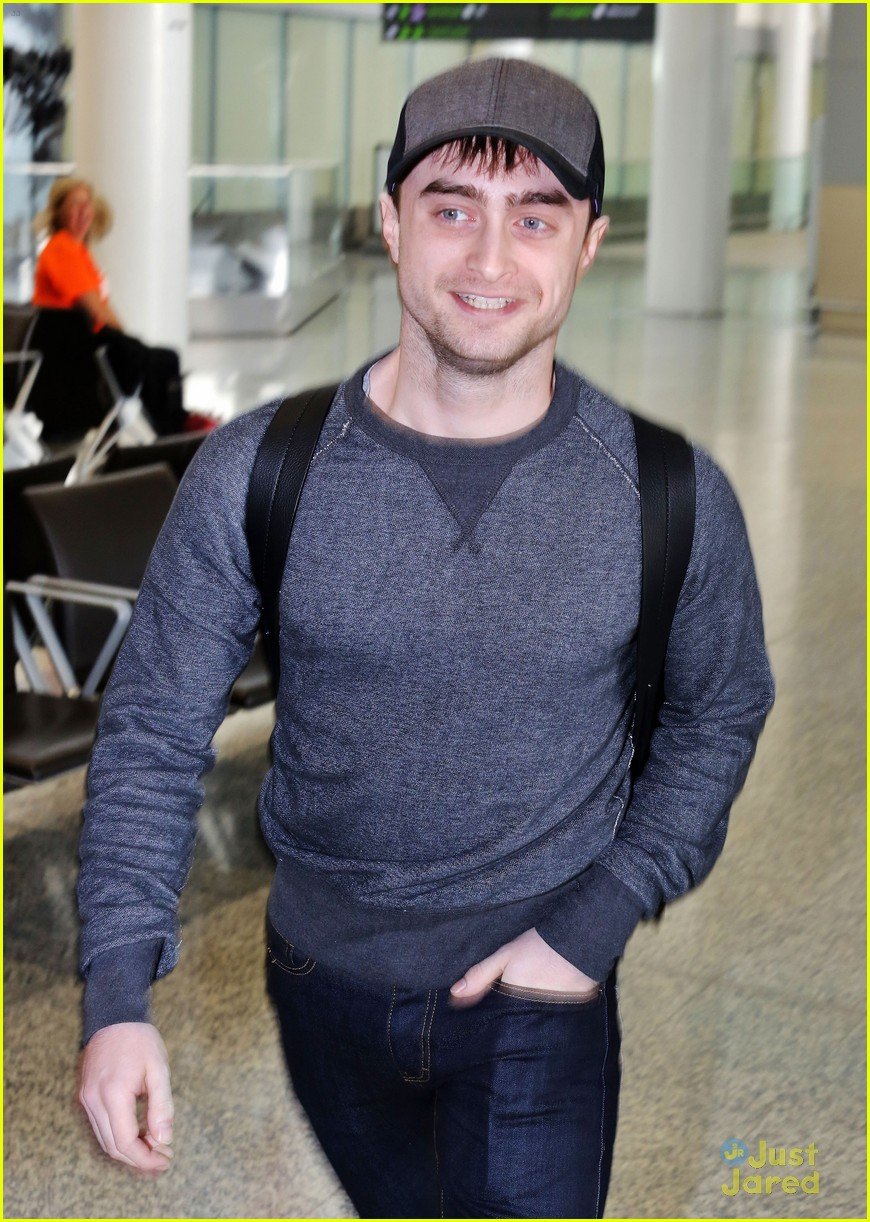 Full Sized Photo Of Daniel Radcliffe Jeremy Irvine Tiff Arrivals 08 